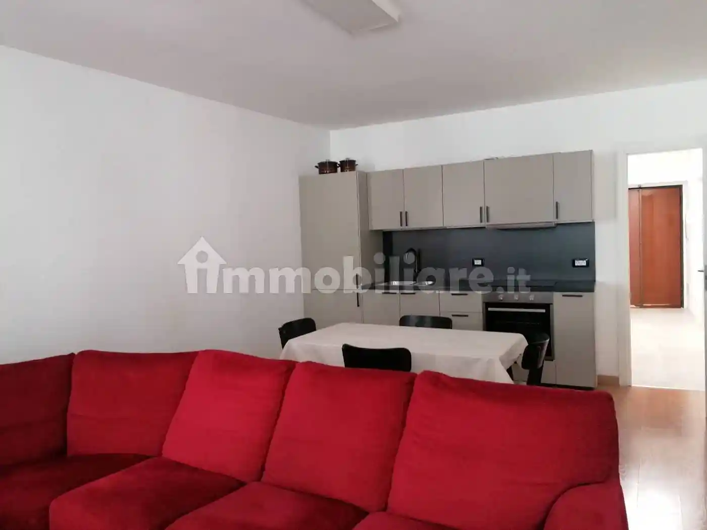 Appartamento in affitto a Salò