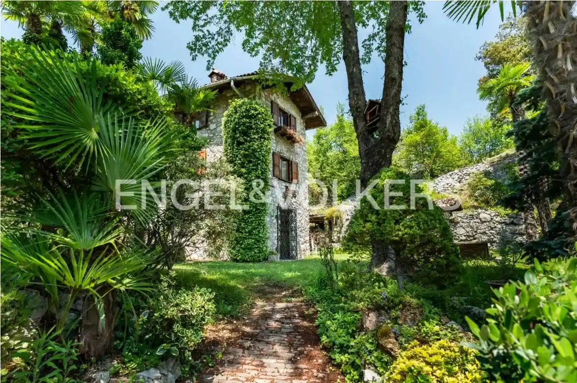 Rustico - Casale in vendita a Dro
