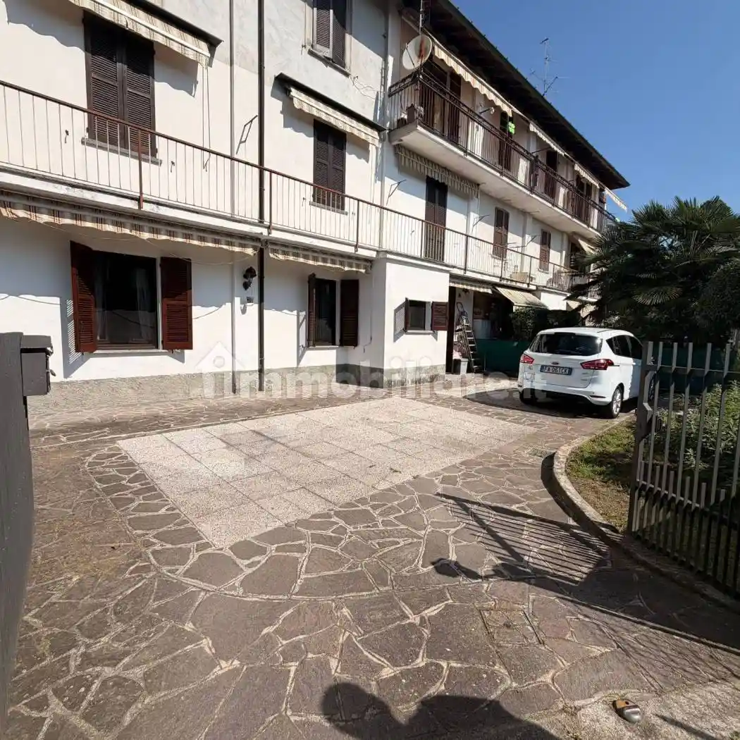 Appartamento in vendita a Ternate