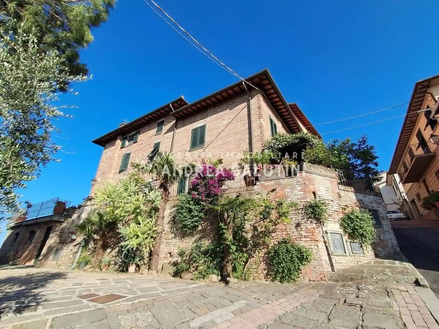 Villa in vendita a Montopoli in Val d'Arno