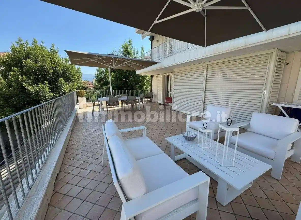 Appartamento in vendita a Camaiore
