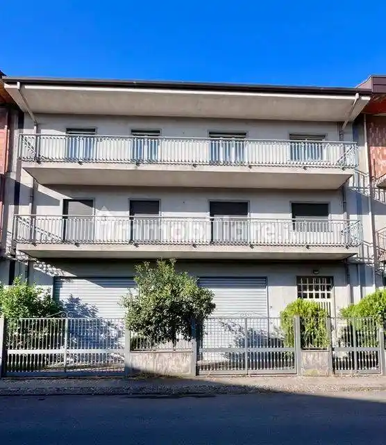 Palazzo - Edificio in vendita a Randazzo