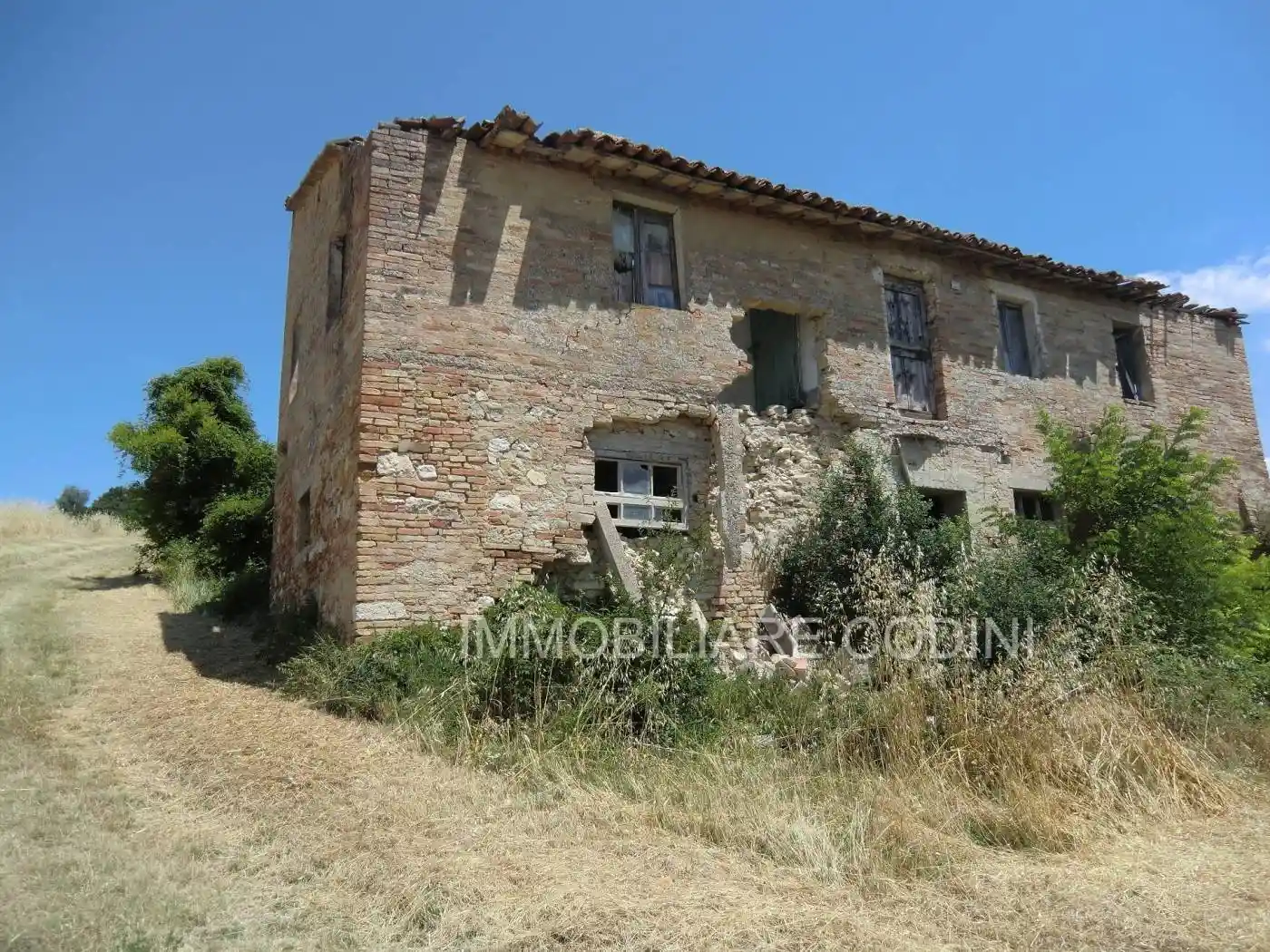 Rustico - Casale in vendita a Todi