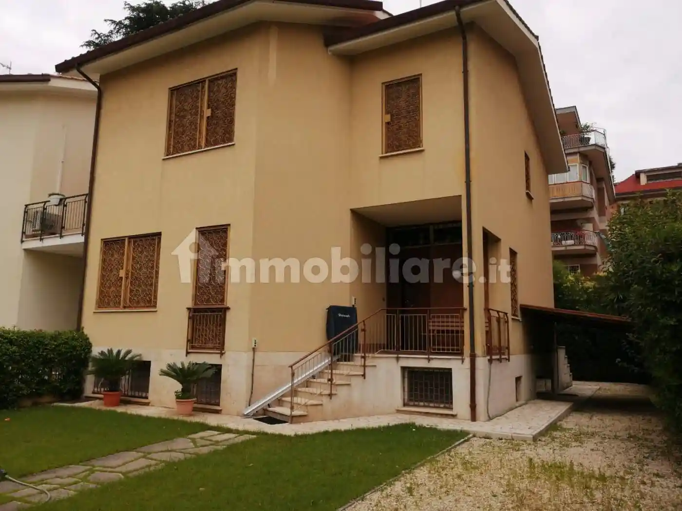 Villa in vendita a Roma