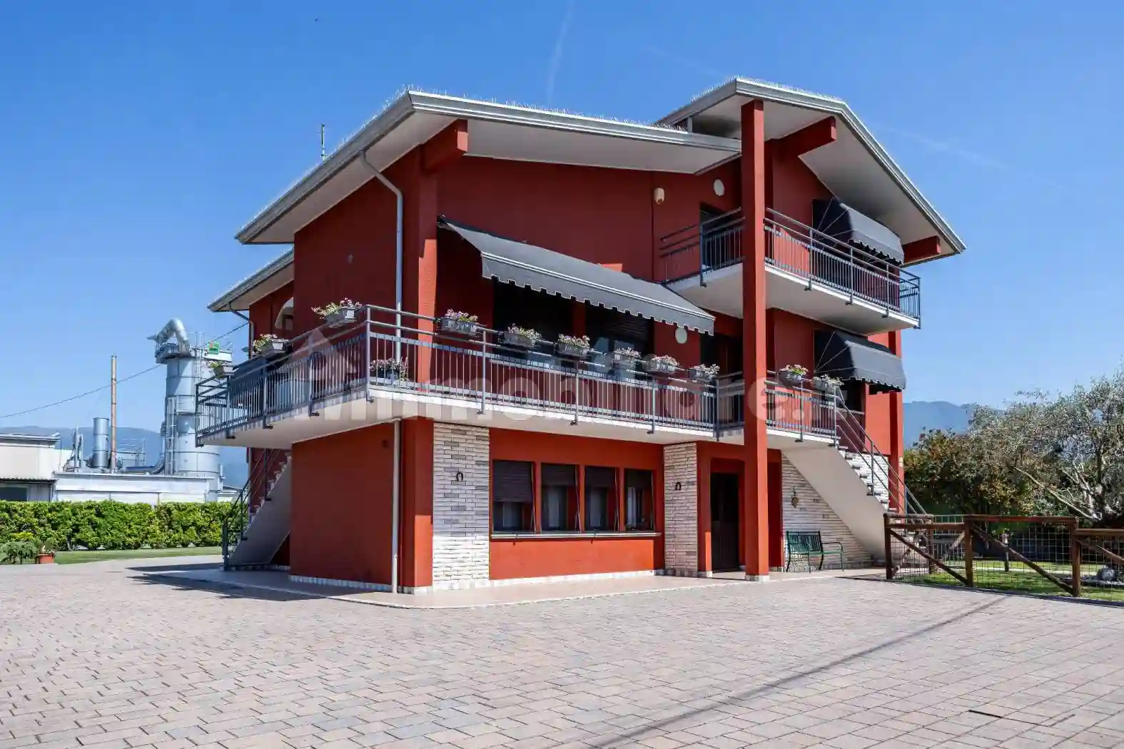 Villa - foto 2