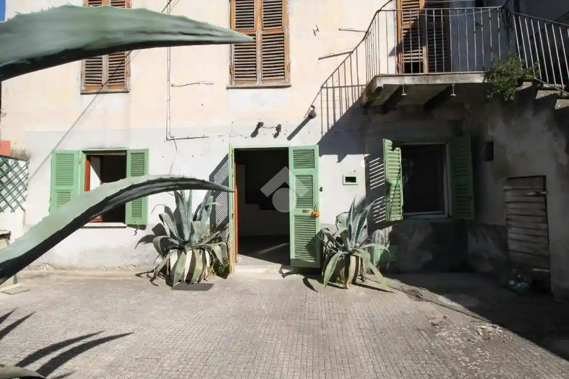 Appartamento in vendita a Canino