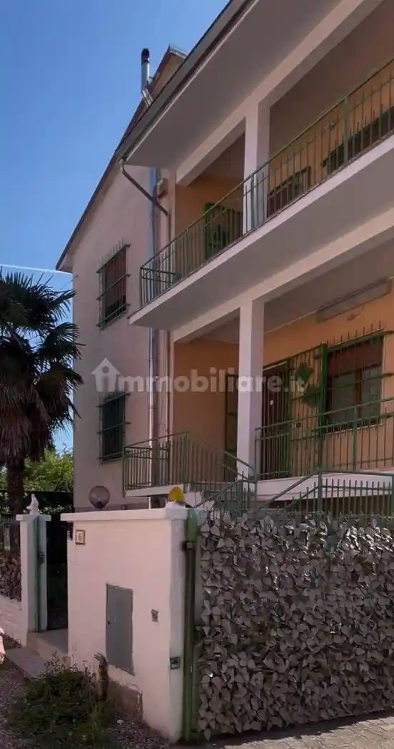 Villa in vendita a Piacenza