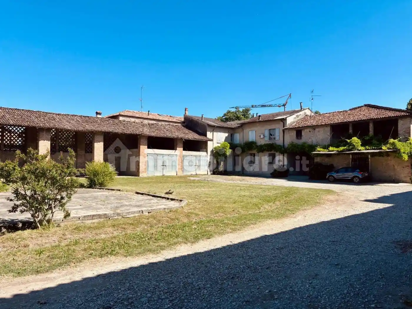Rustico - Casale in vendita a Piacenza