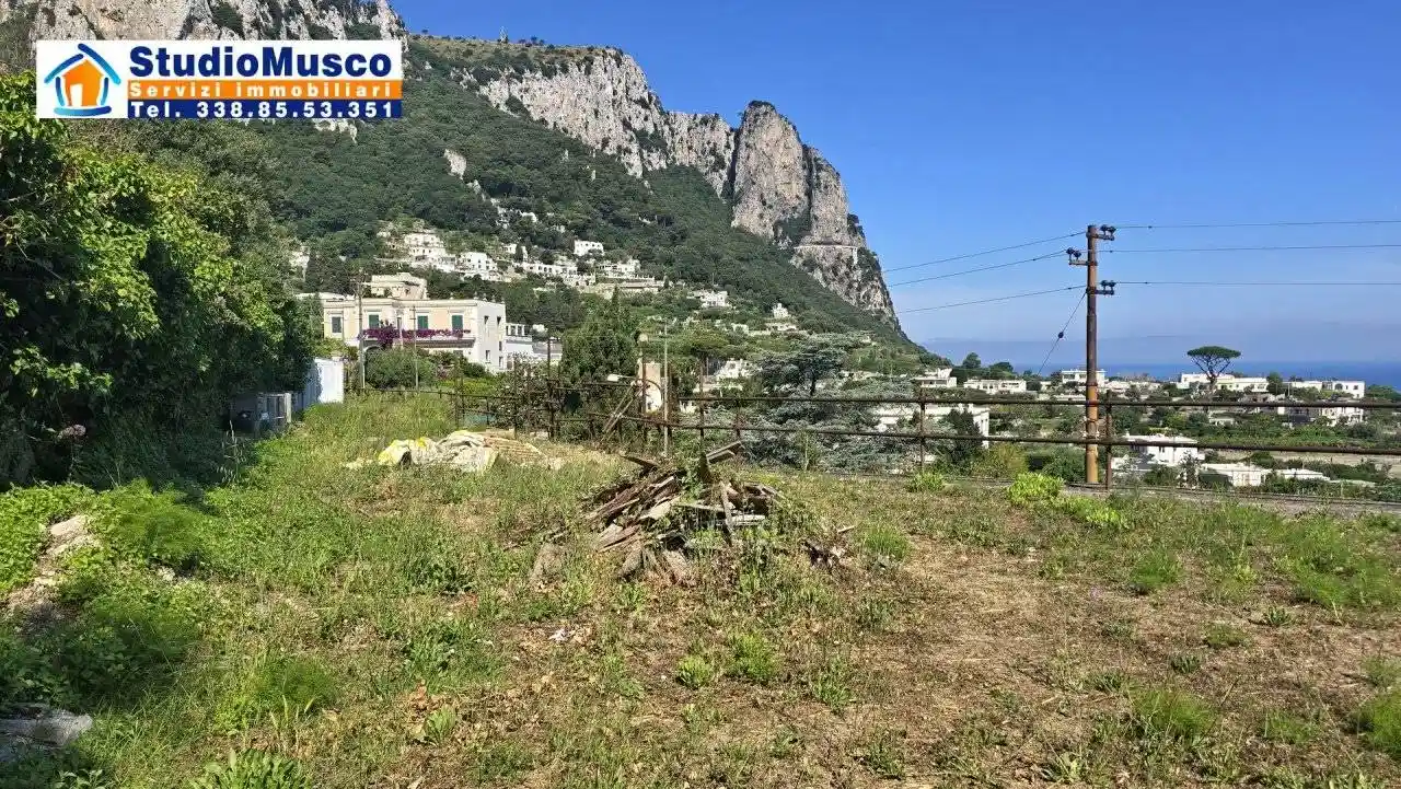 Appartamento in vendita a Capri