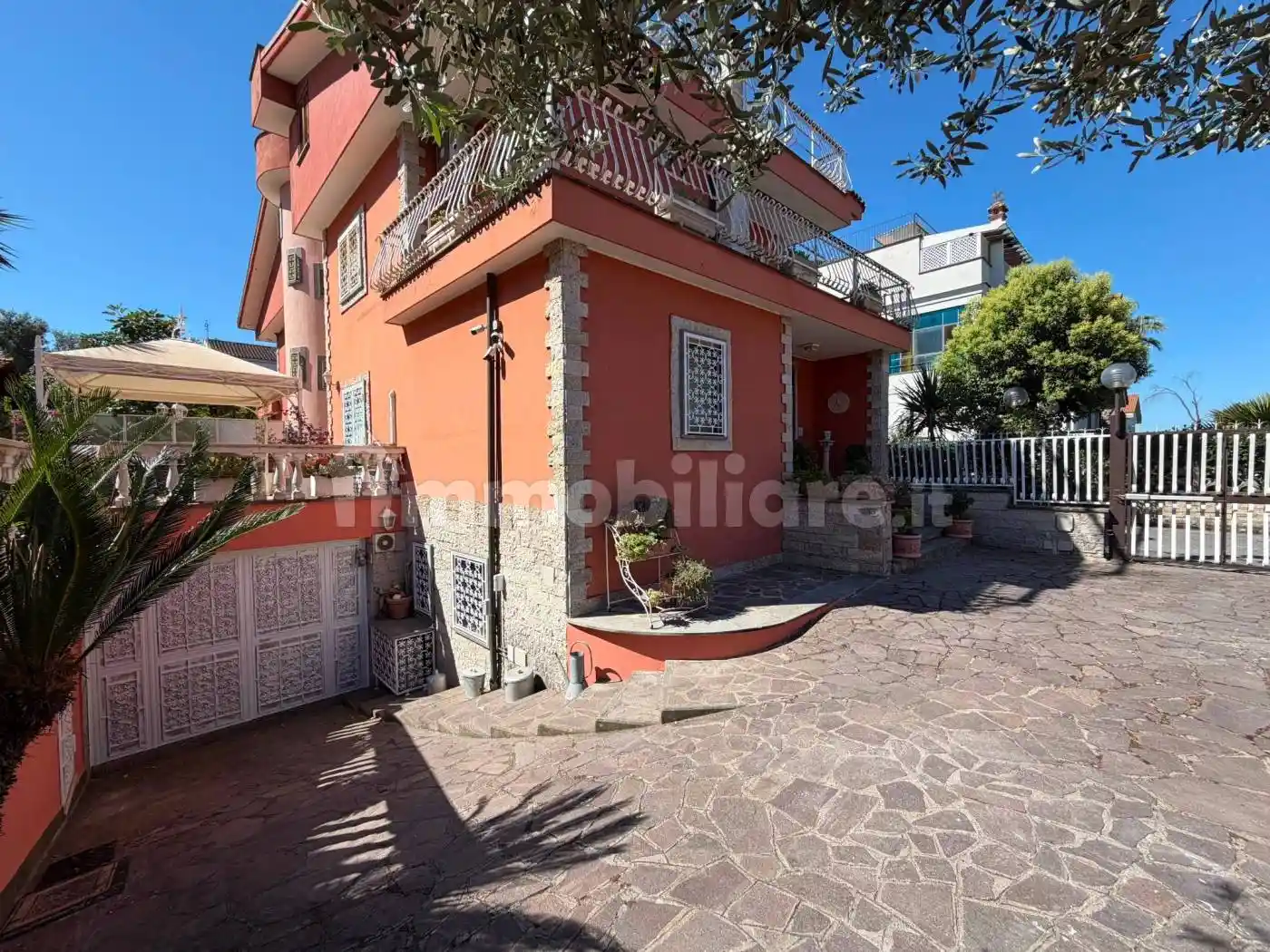 Villa in vendita a Marino