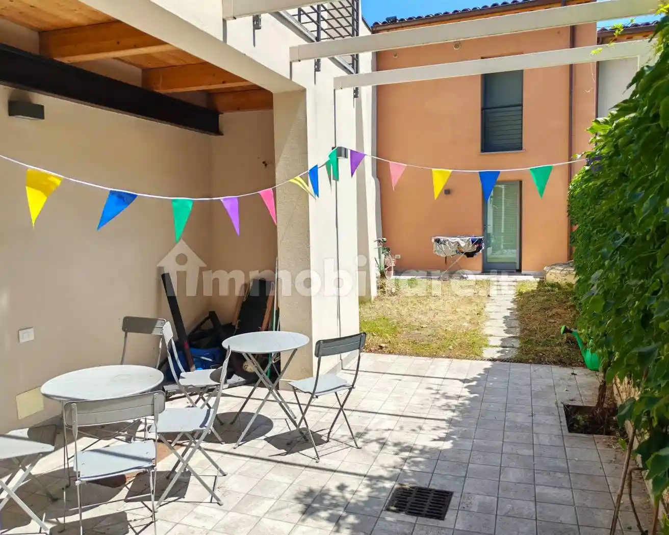 Casa indipendente in vendita a Forlì