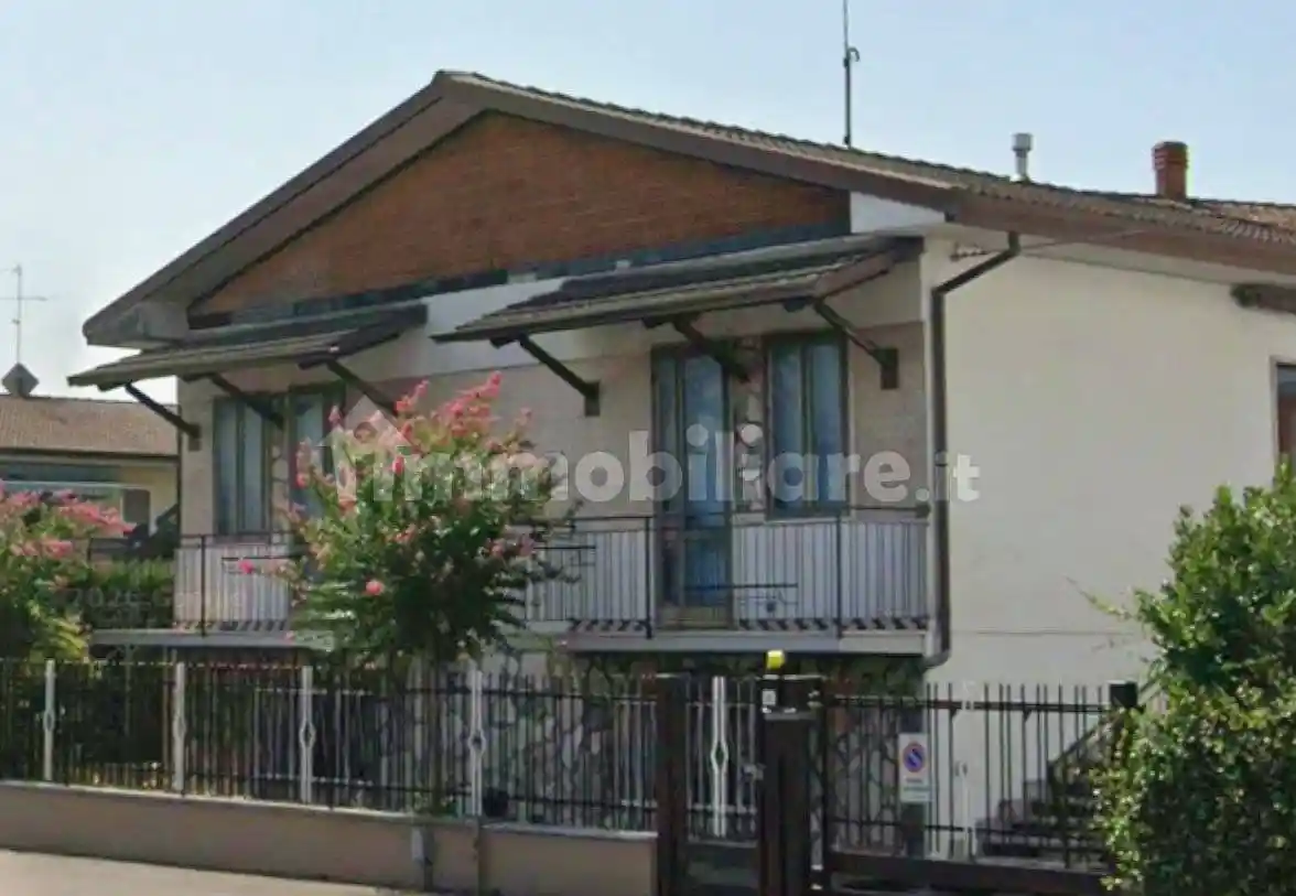 Villa in vendita a San Giovanni Lupatoto