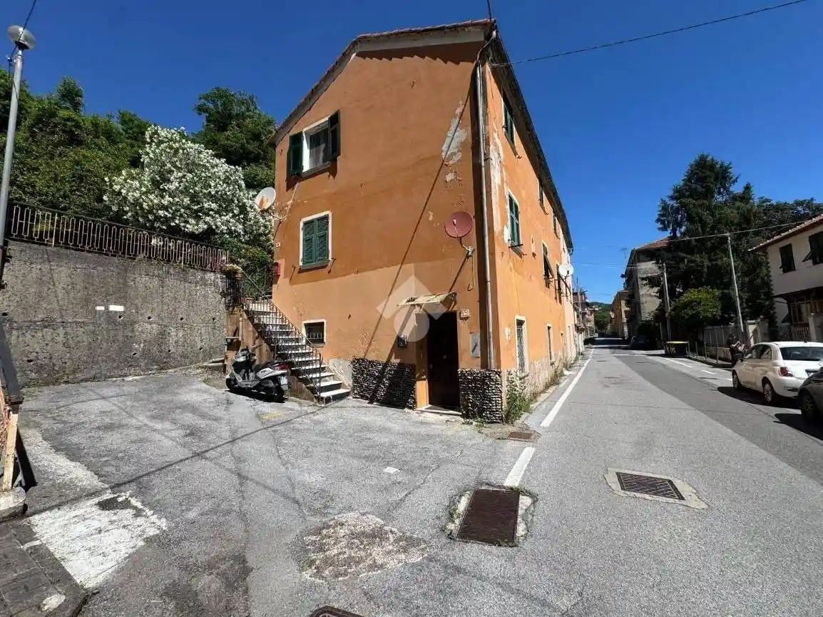 Appartamento in vendita a Ceranesi