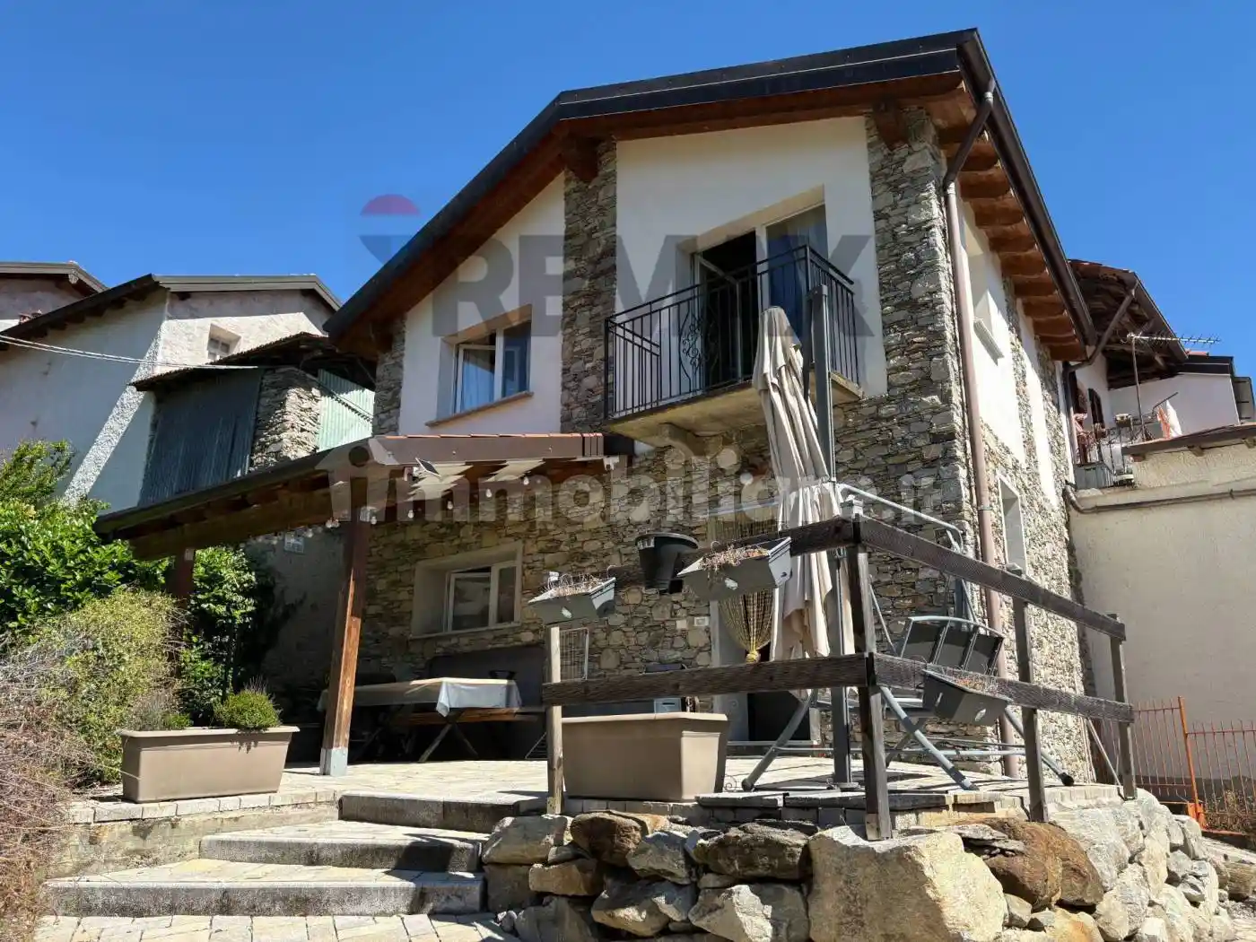 Villa in vendita a Lesa