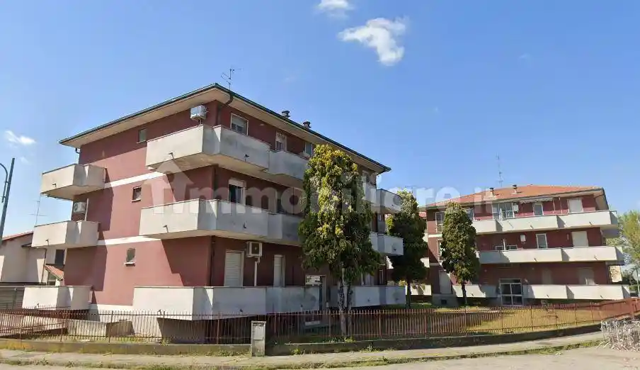 Appartamento in affitto a Cerano