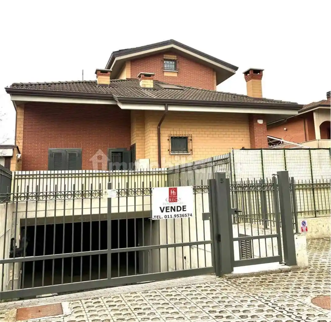 Villetta a schiera in affitto a Sant'Ambrogio di Torino