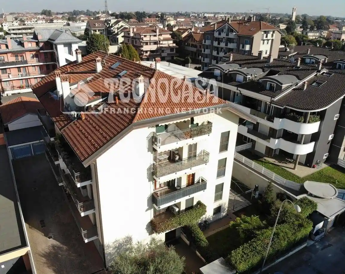 Appartamento in vendita a Bareggio