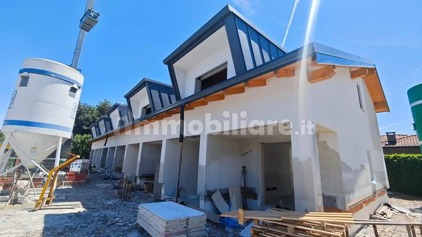 Villetta a schiera in vendita a Bulgarograsso