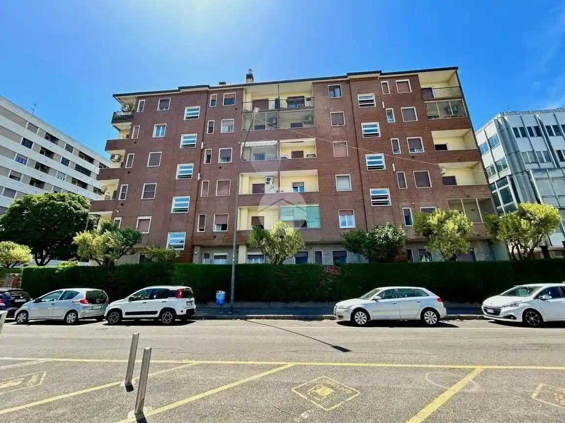 Appartamento in vendita a Corsico