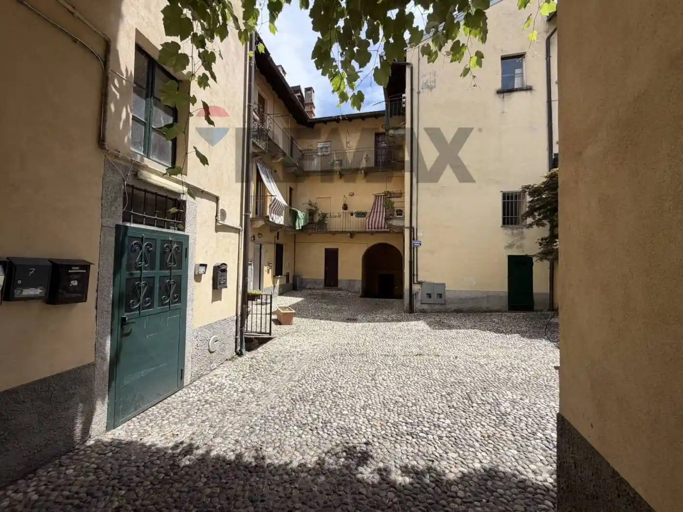 Appartamento in vendita a Barasso