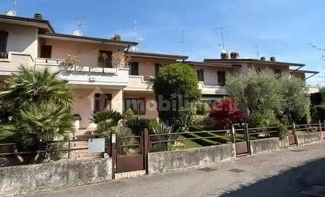 Villetta a schiera - foto 2