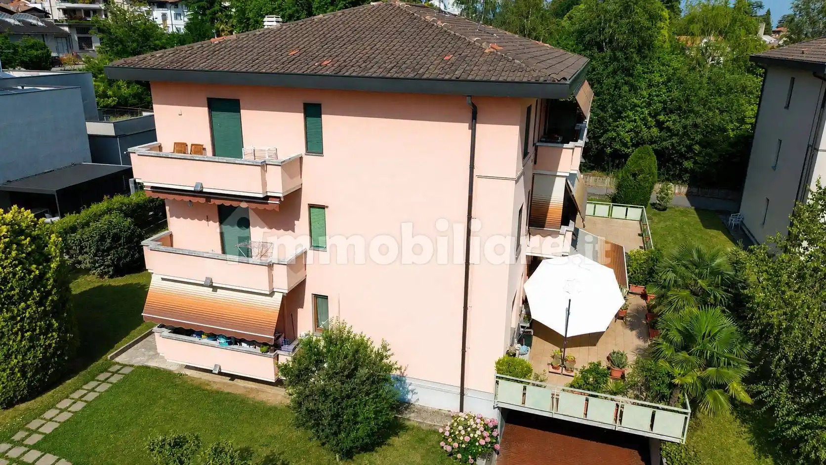 Appartamento in vendita a Villa Guardia