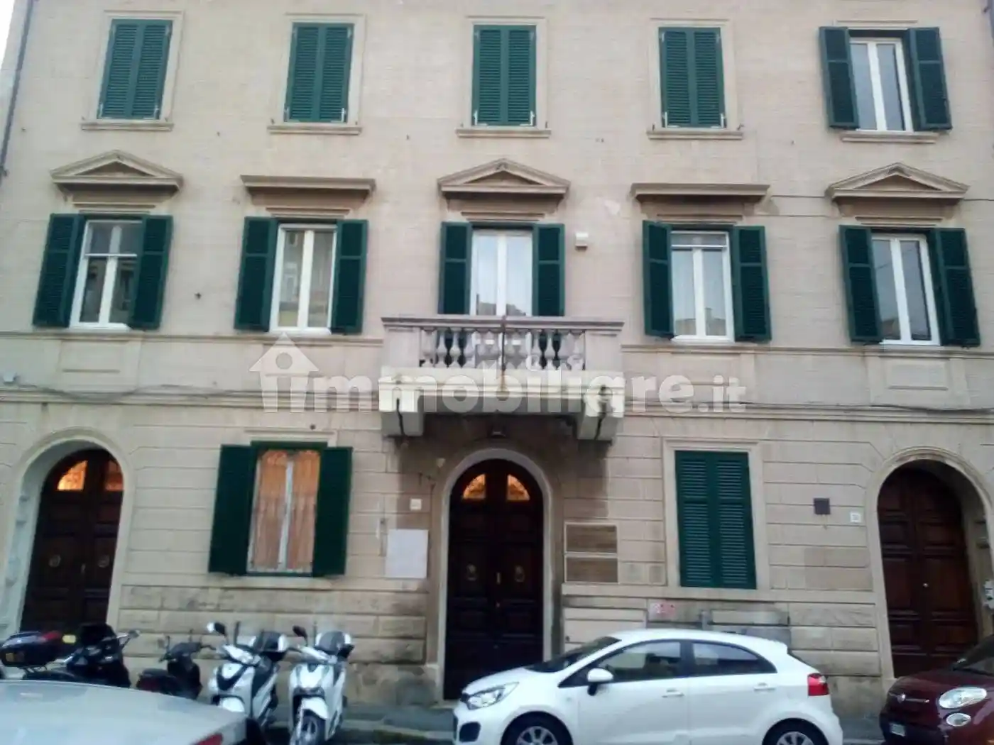 Appartamento in vendita a Livorno