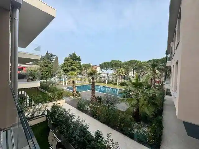 Appartamento in affitto a Desenzano del Garda
