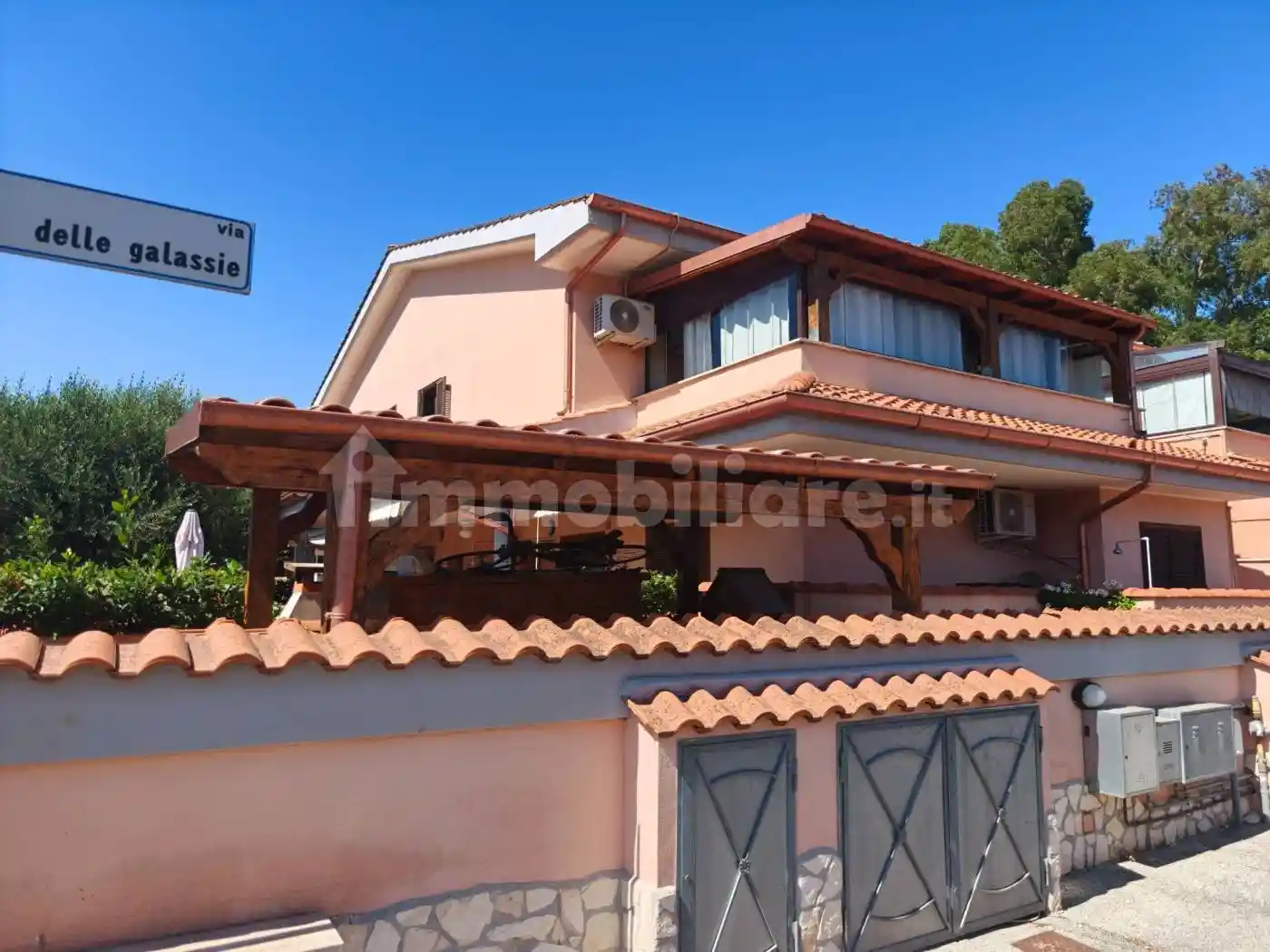 Villa in vendita a Ardea
