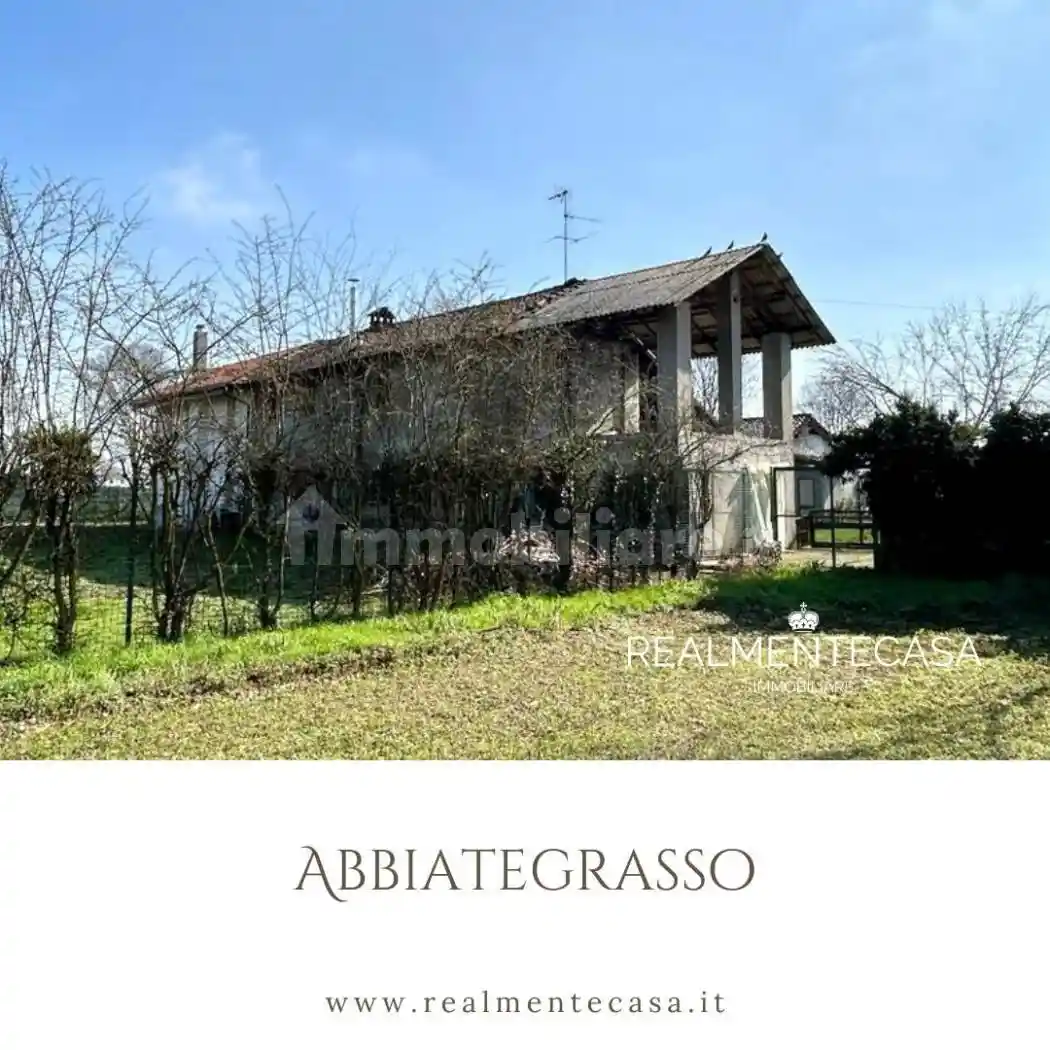 Rustico - Casale in vendita a Abbiategrasso