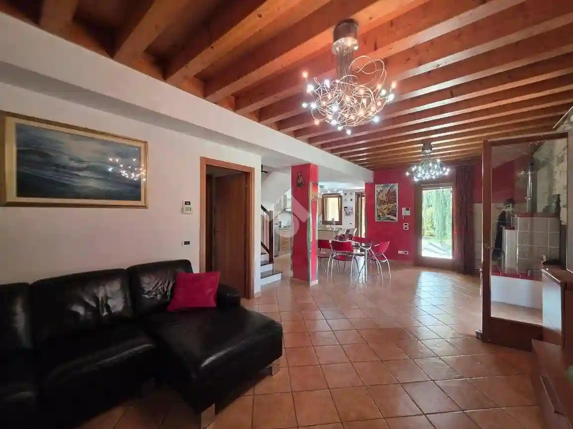Villetta a schiera - foto 2