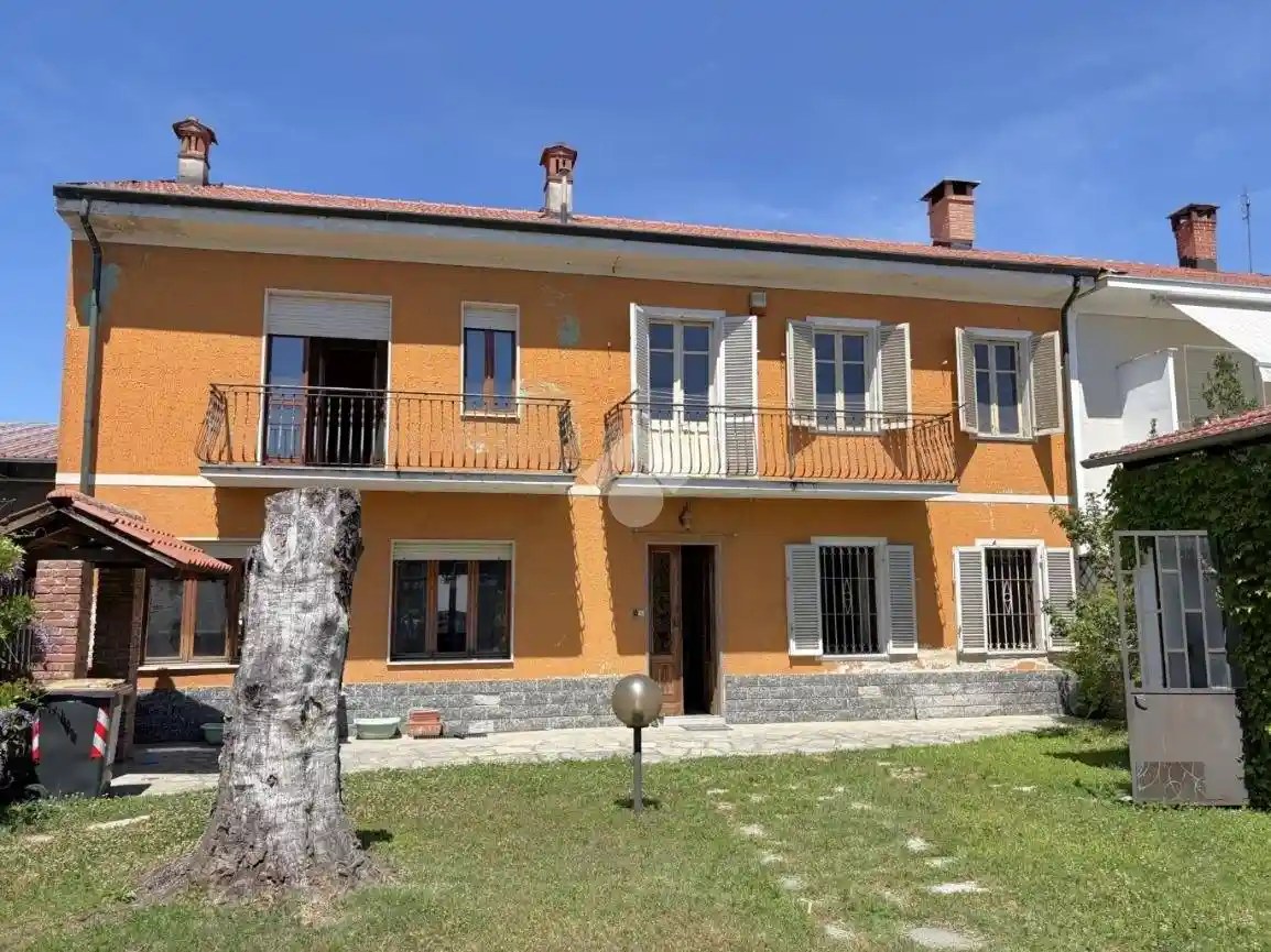 Casa indipendente in vendita a Santena