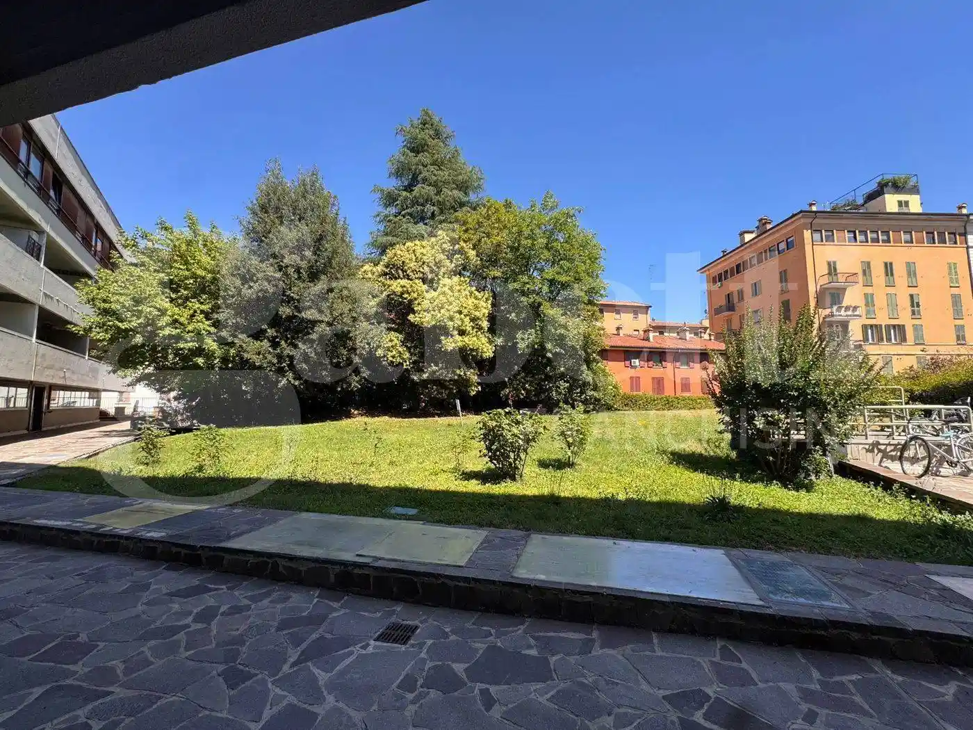 Appartamento in vendita a Bologna