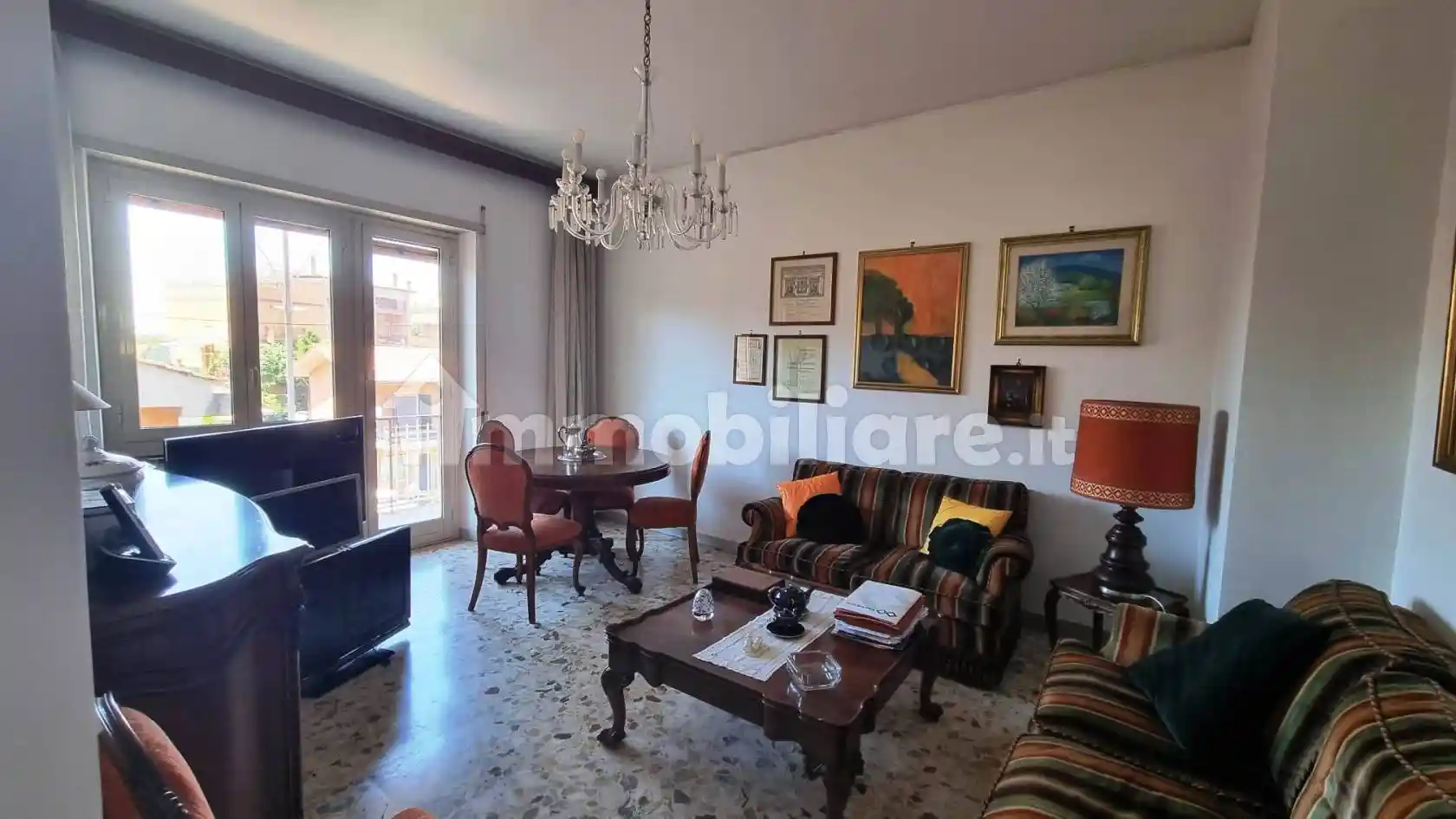Appartamento in vendita a Roma