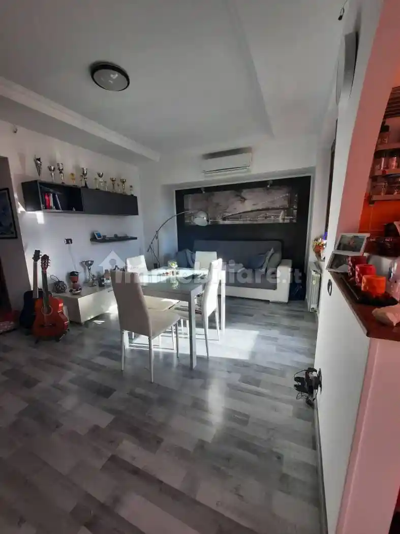 Appartamento in vendita a Capranica