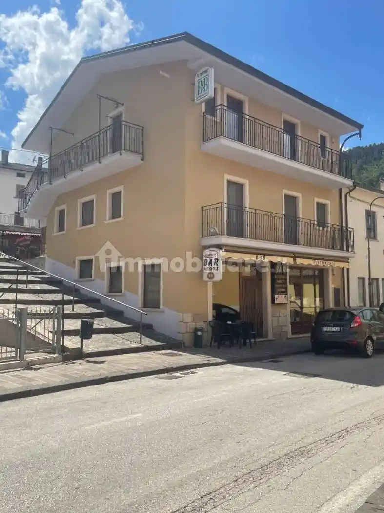 Casa indipendente in vendita a San Pietro Avellana