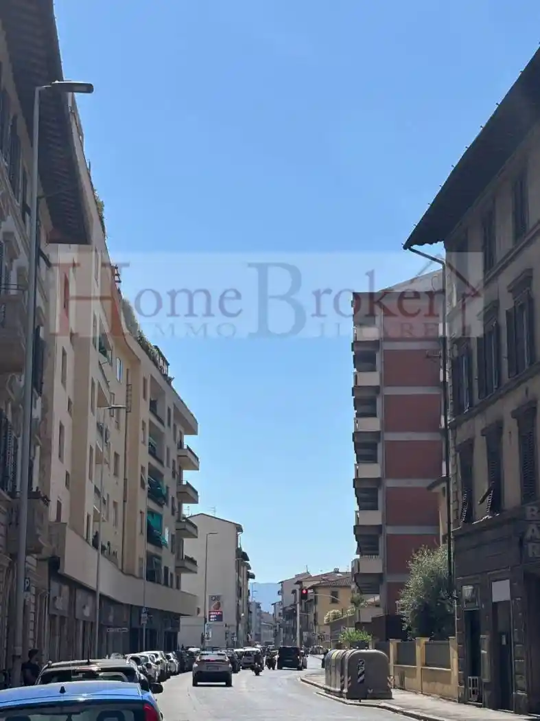 Appartamento in vendita a Firenze