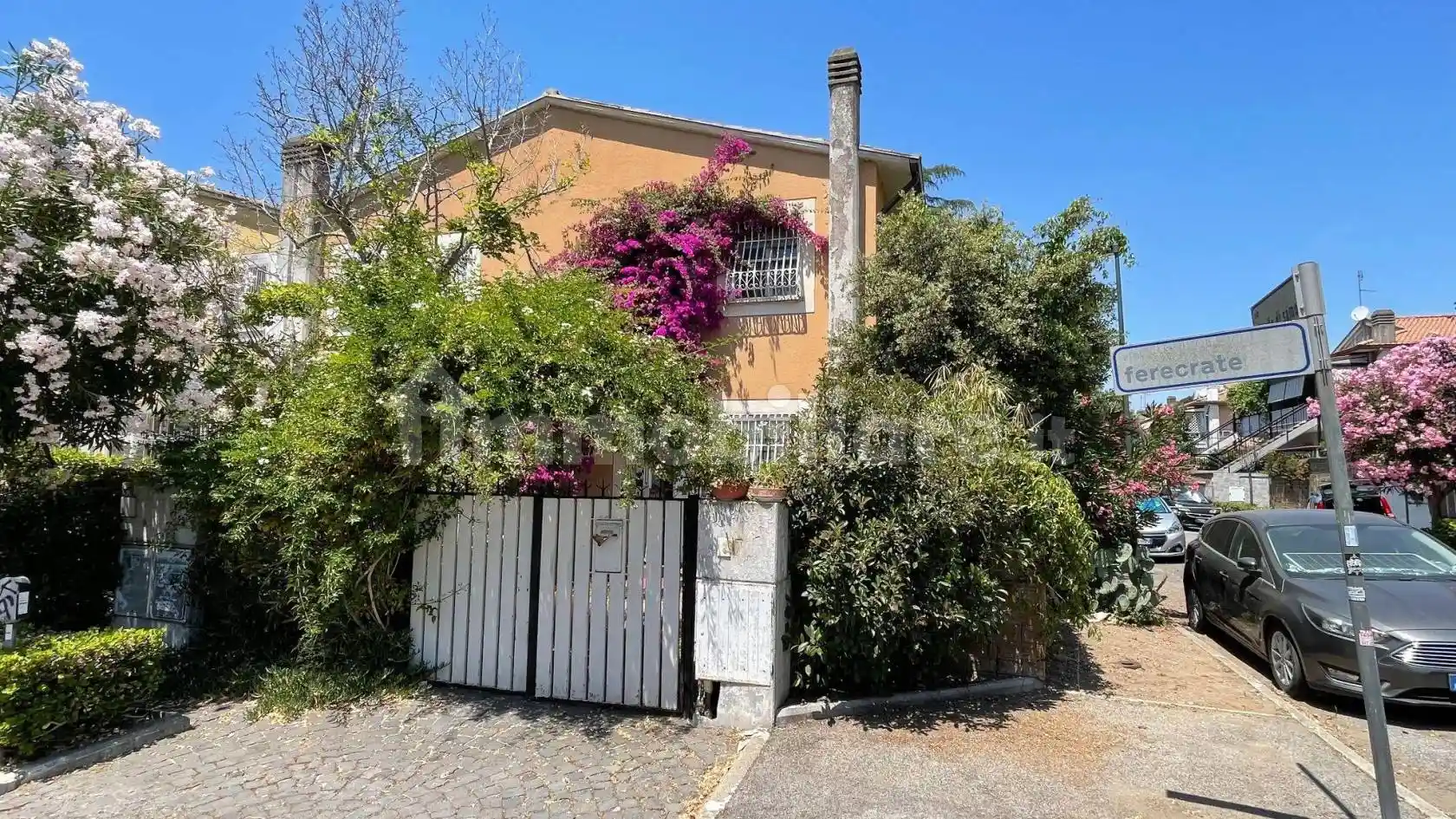 Casa indipendente in vendita a Roma