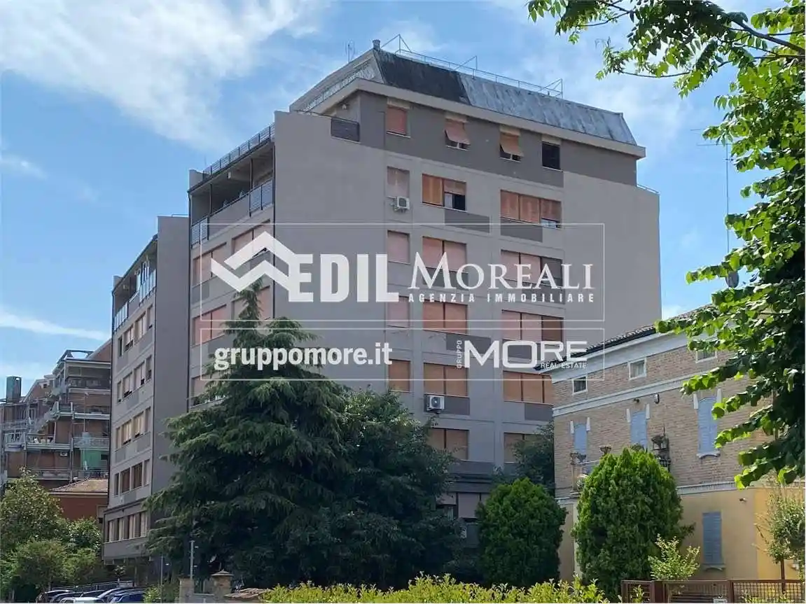 Appartamento in vendita a Modena