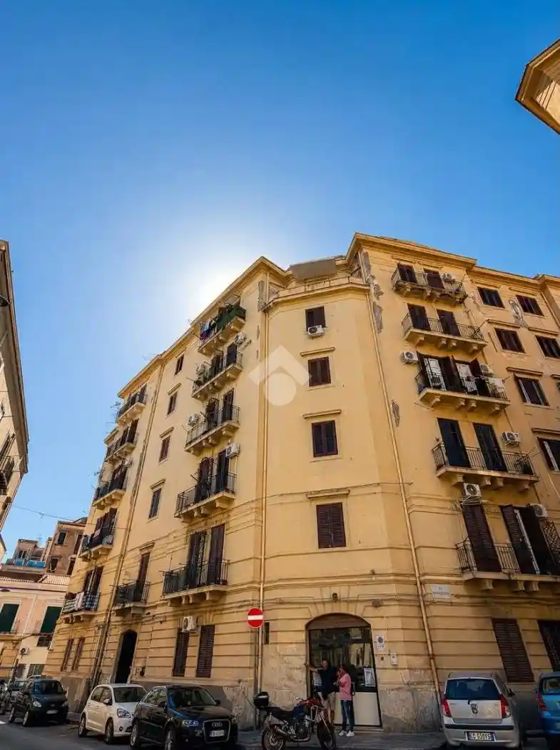 Appartamento in vendita a Palermo