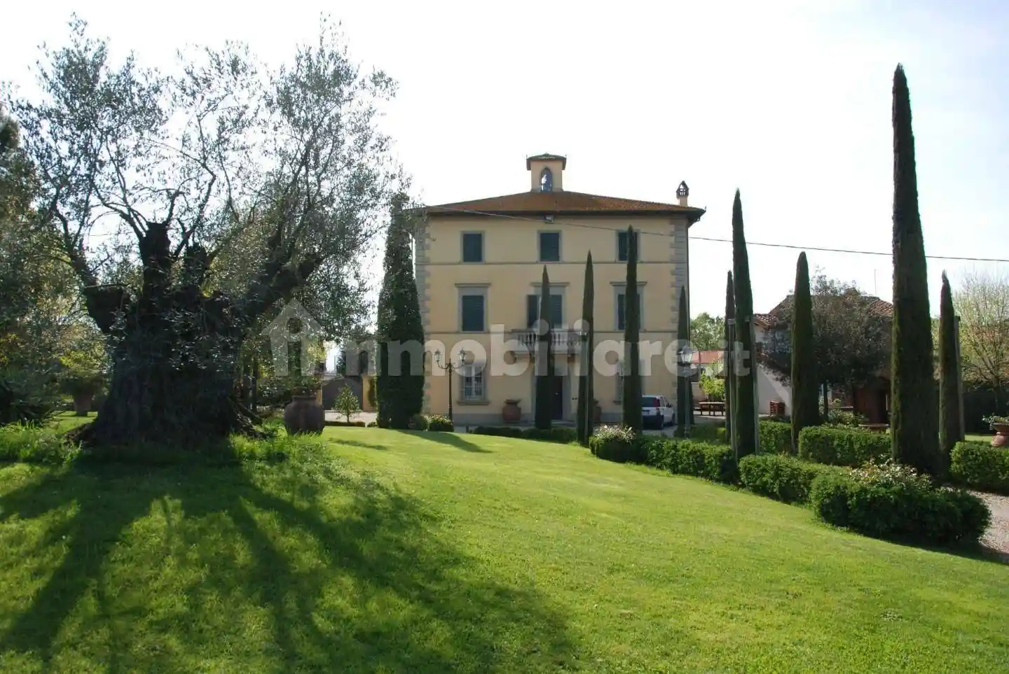 Villa in vendita a Castelfranco di Sotto