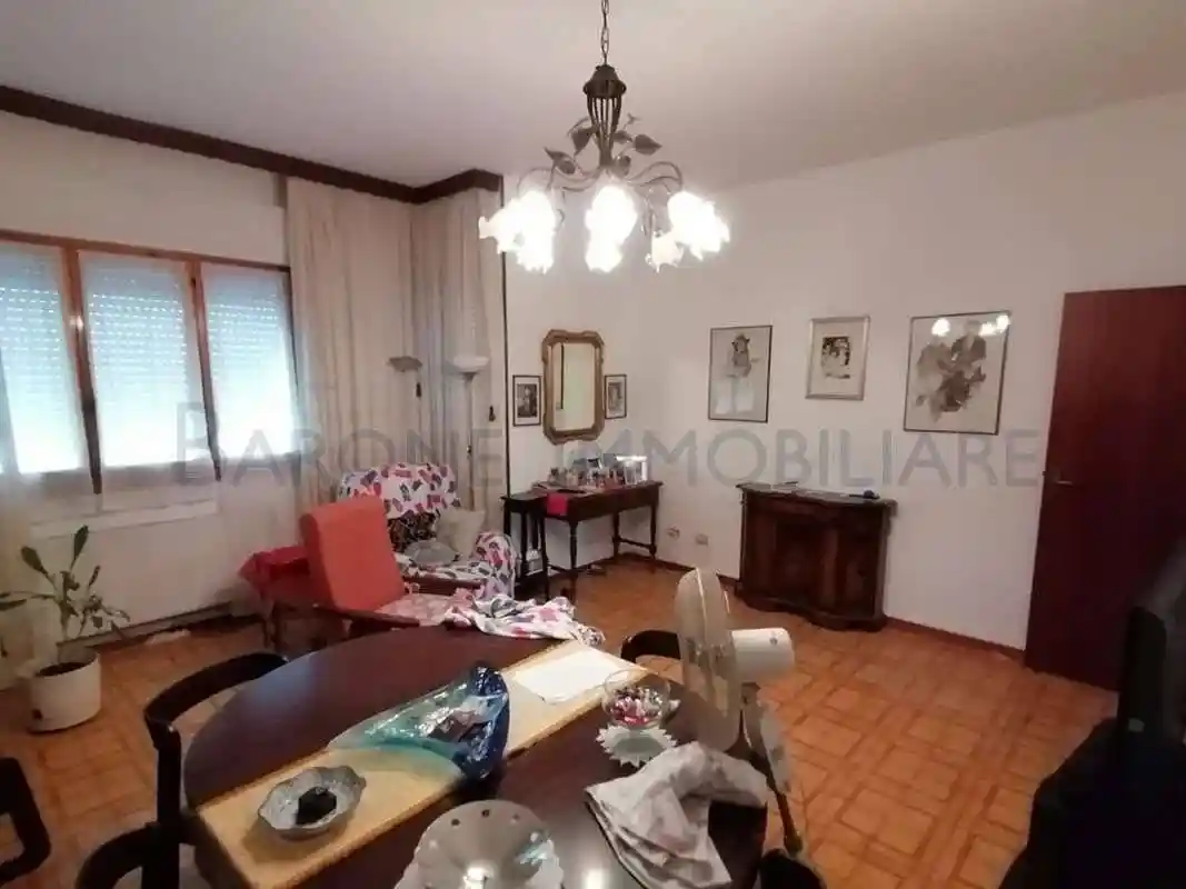 Appartamento in vendita a Carrara