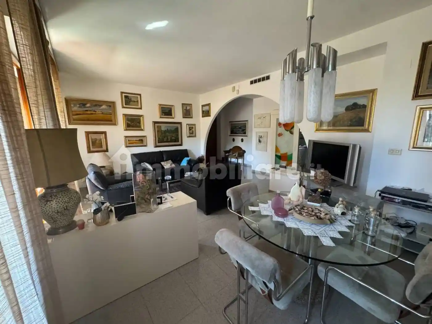 Appartamento in vendita a Livorno