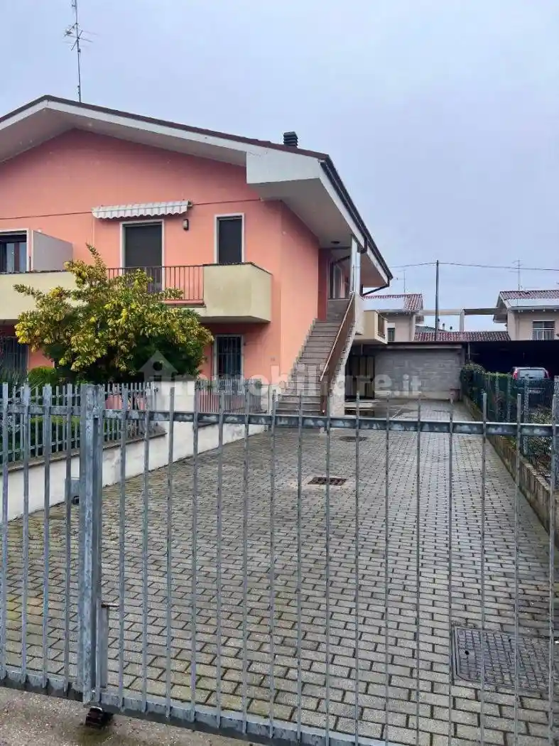 Appartamento in vendita a Palù