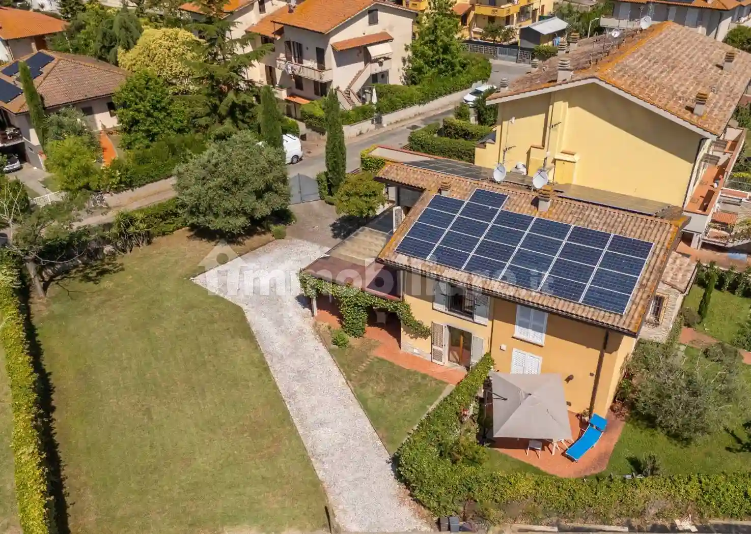 Villa - foto 2