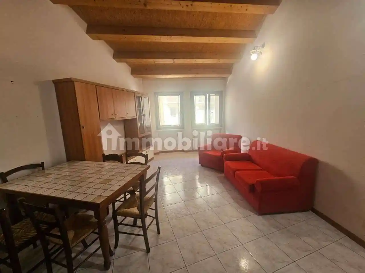 Appartamento in vendita a Agugliano