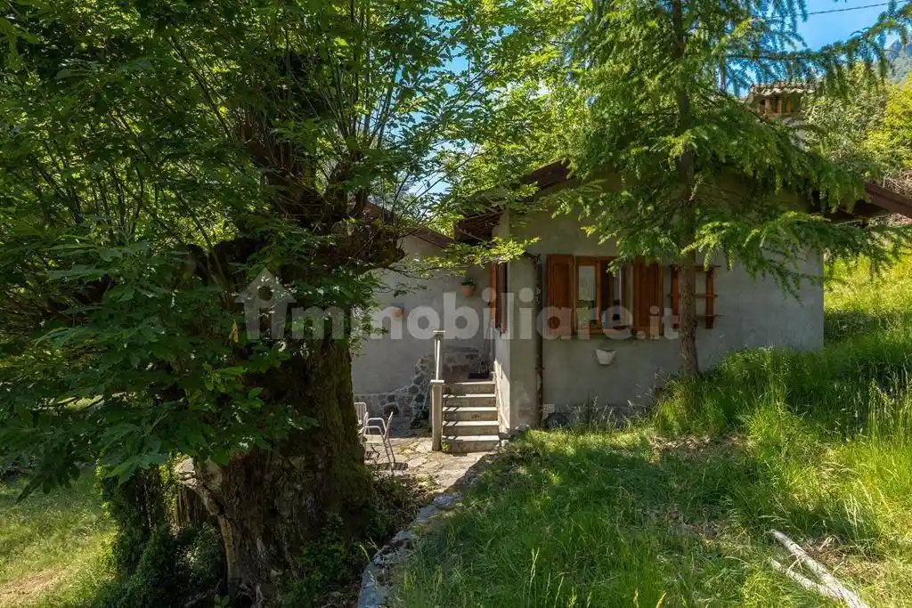 Rustico - Casale in vendita a Plesio