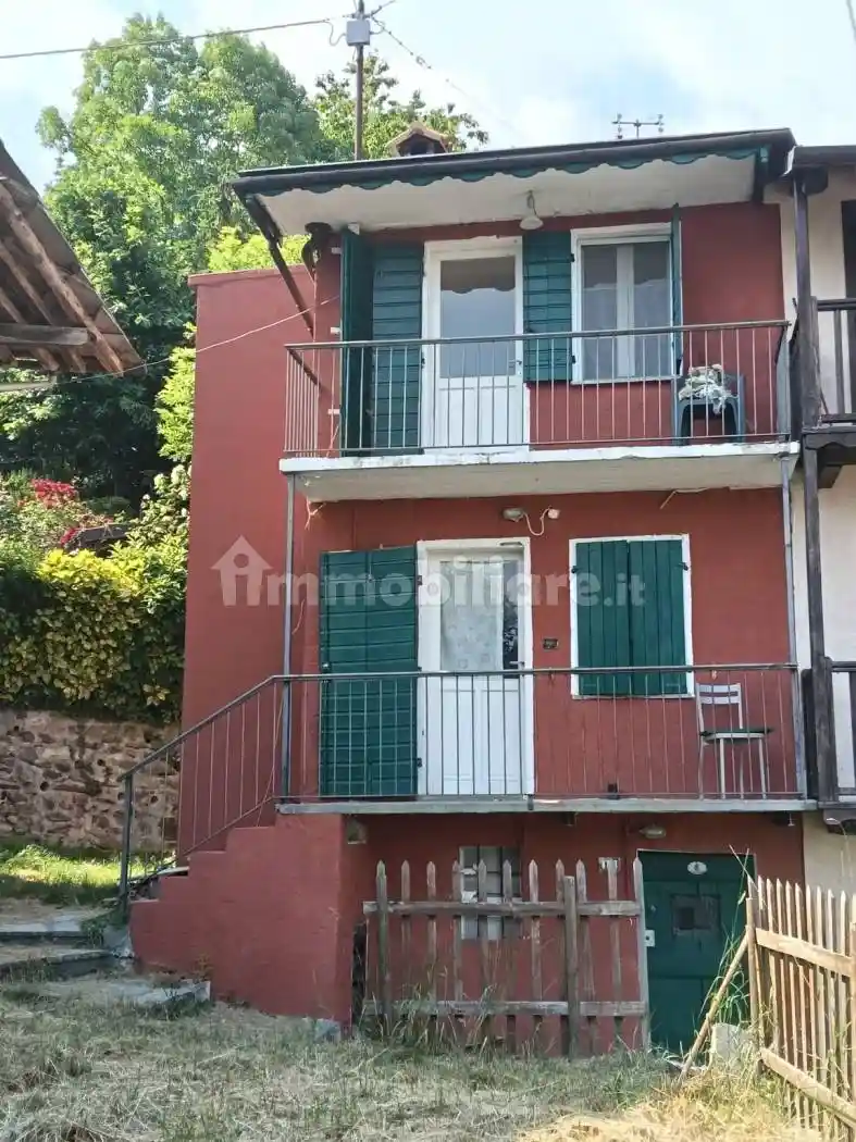 Casa indipendente in vendita a Lanzo Torinese