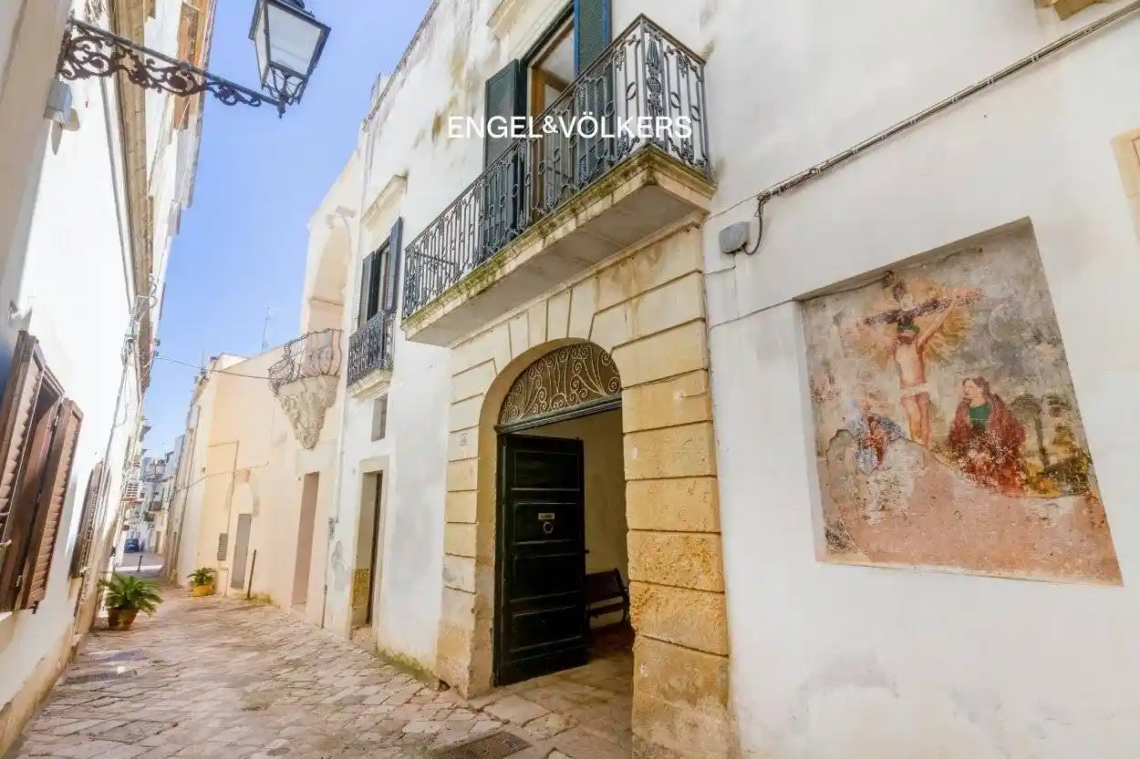 Palazzo - Edificio in vendita a Galatina