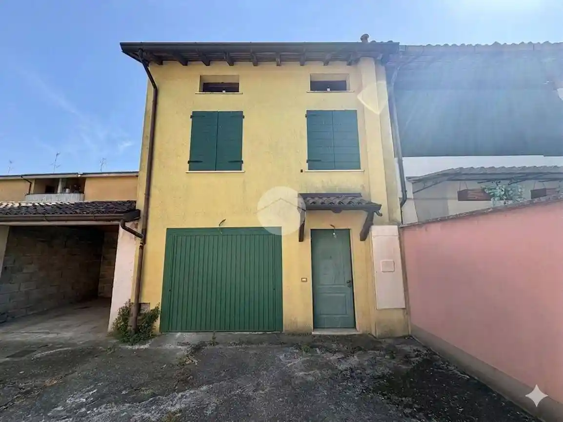 Rustico - Casale in vendita a Borgo San Giacomo